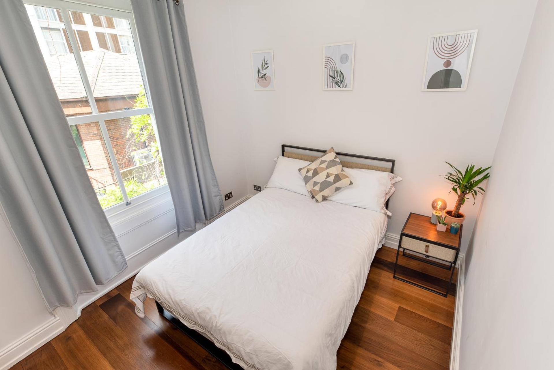 2-Bedroom Victorian Apartment In Kensington Londra Exterior foto