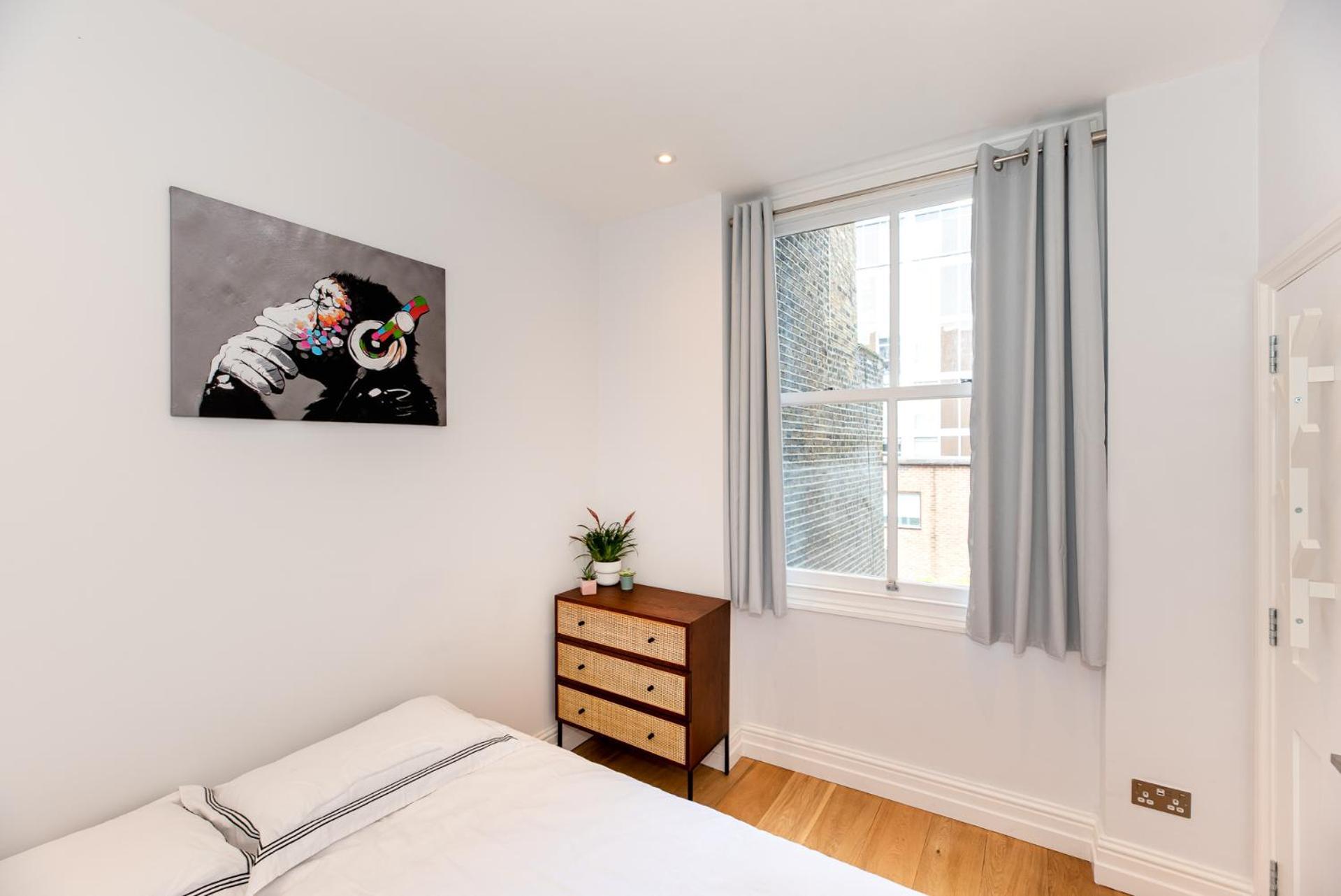 2-Bedroom Victorian Apartment In Kensington Londra Exterior foto